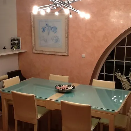 Bisou Villa *